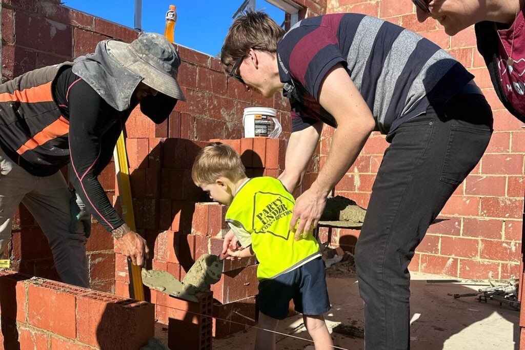 bricklaying experience at new home la vida homes apprentice